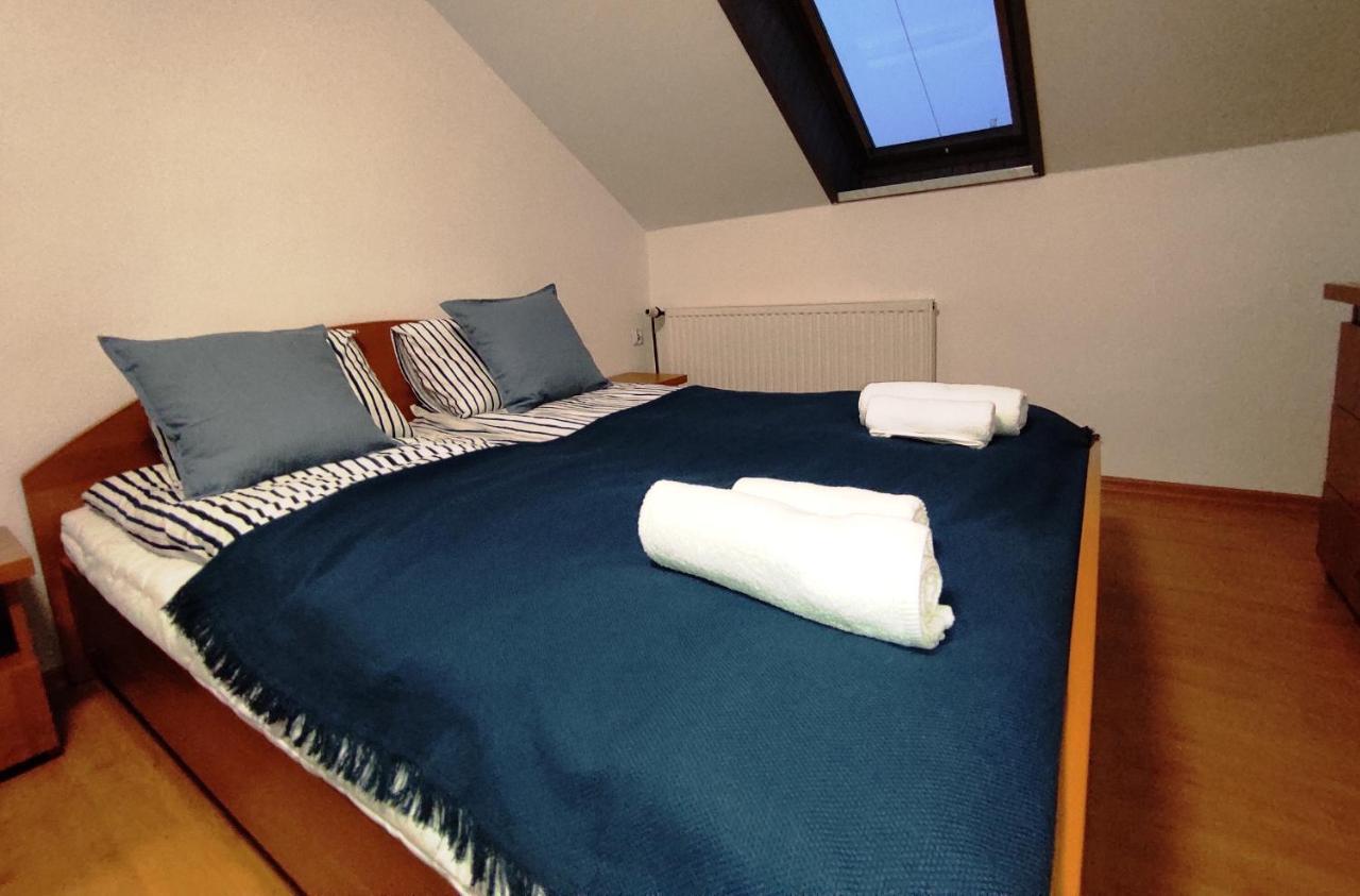 Mewa Bed & Breakfast *